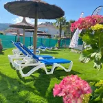 מלון Hotel Combarro *