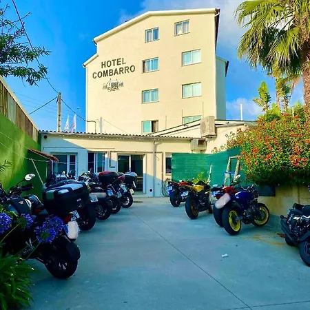 Hotel Combarro فندق كومبارو