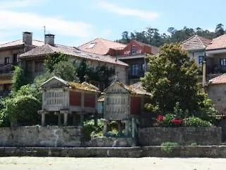 Hotel Combarro *